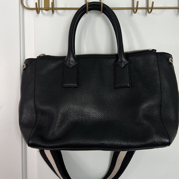 Marc Jacobs Gotham City EW Tote Weekender Bag - Picture 5 of 14